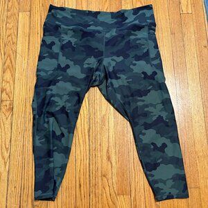 Old Navy Camo High Rise Leggings with Pockets
